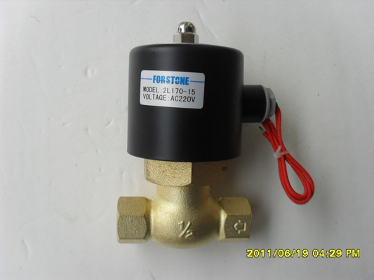 温水NC用AC 220V 3/4インチ真鍮電気ソレノイドバルブ